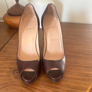 Christian Louboutin brown leather peep toe pumps
